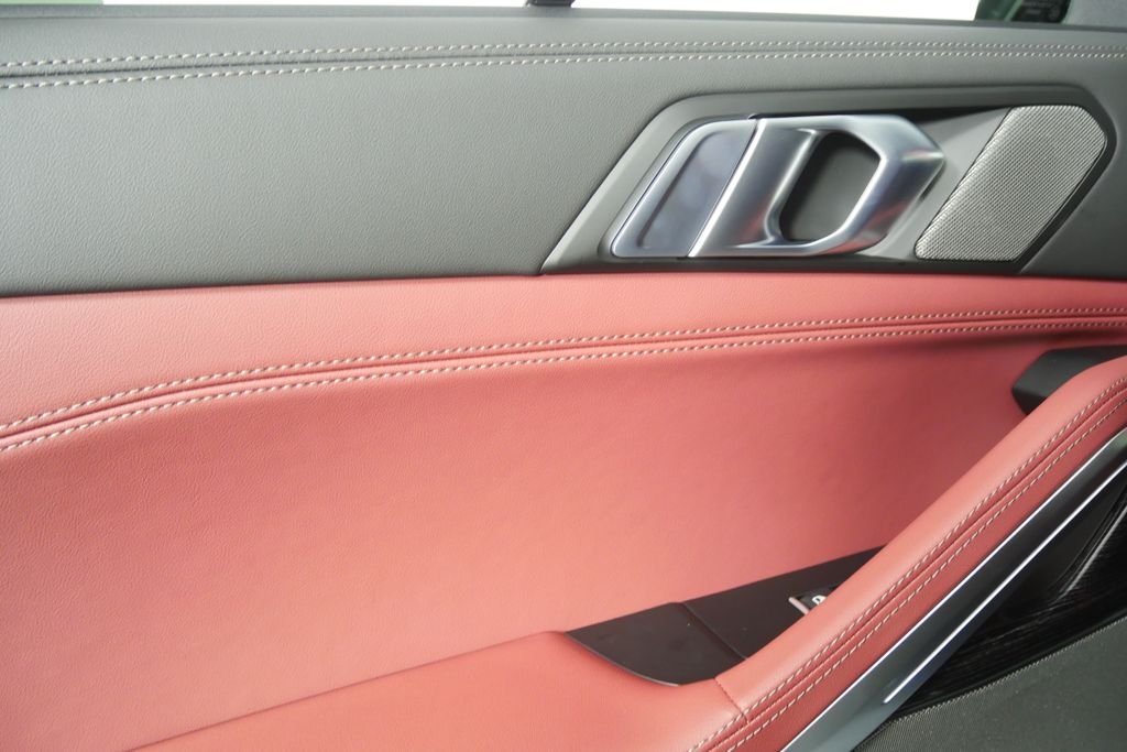 New 2027 Brooklyn Grey Metallic BMW xDrive40i image 13