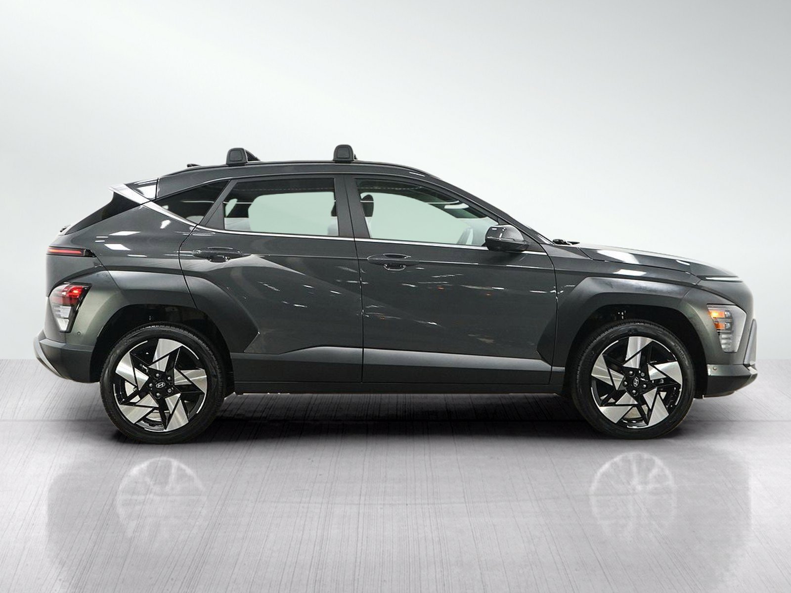 2025 Hyundai Kona Limited - Photo 6