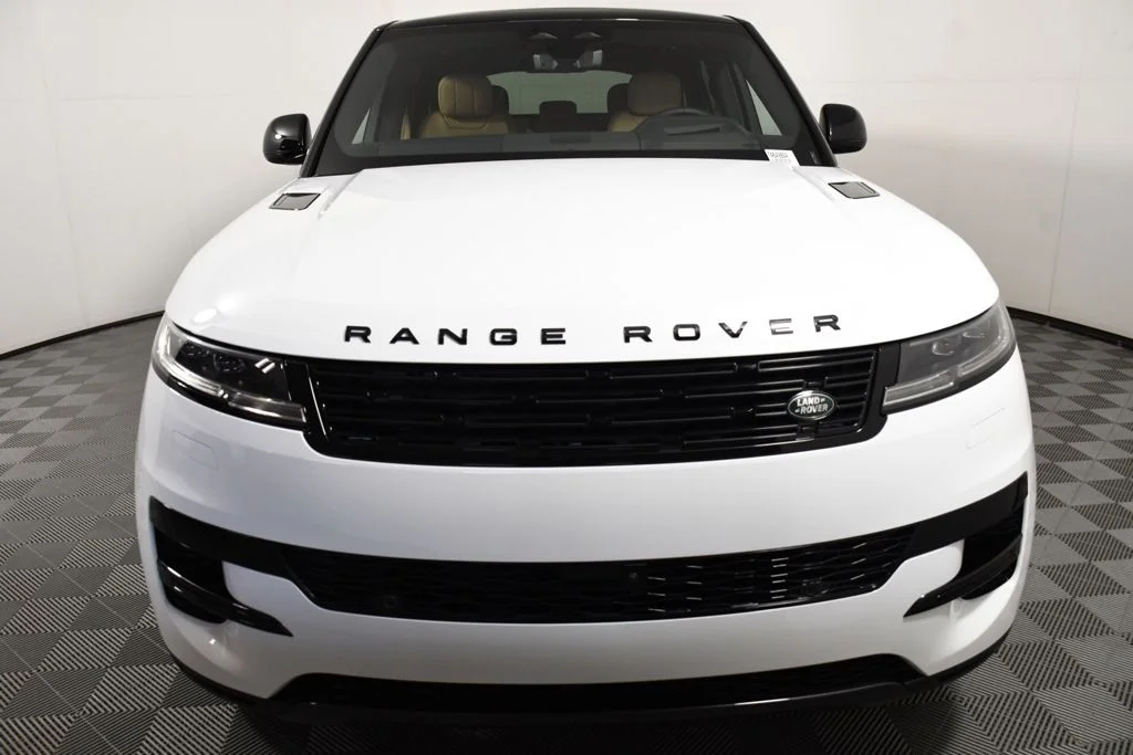 New 2026 Fuji White Land Rover SE image 10