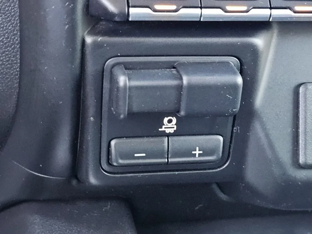 Used 2021 Onyx Black GMC Denali image 13