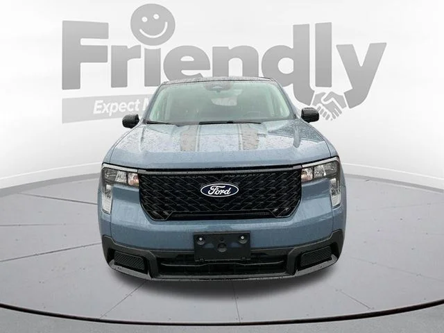 New 2026 Azure Gray Metallic Tri-Coat Ford XLT image 2