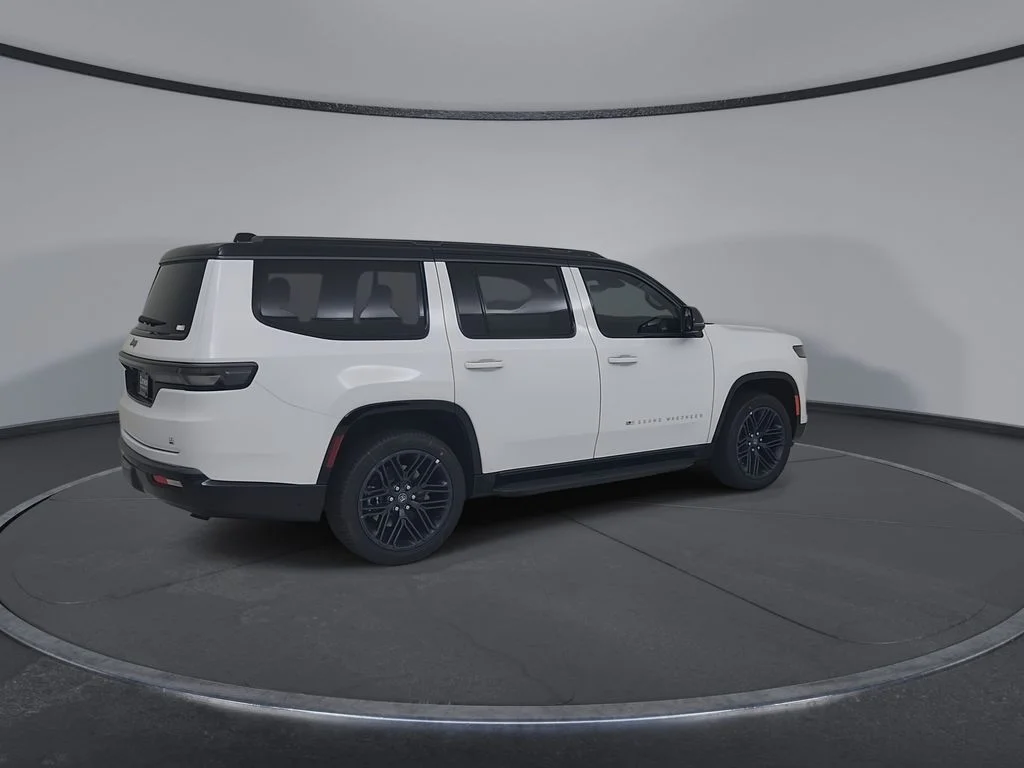 New 2026 Bright White Clear-Coat Exterior Paint Jeep 85th Anniversary Edition image 14