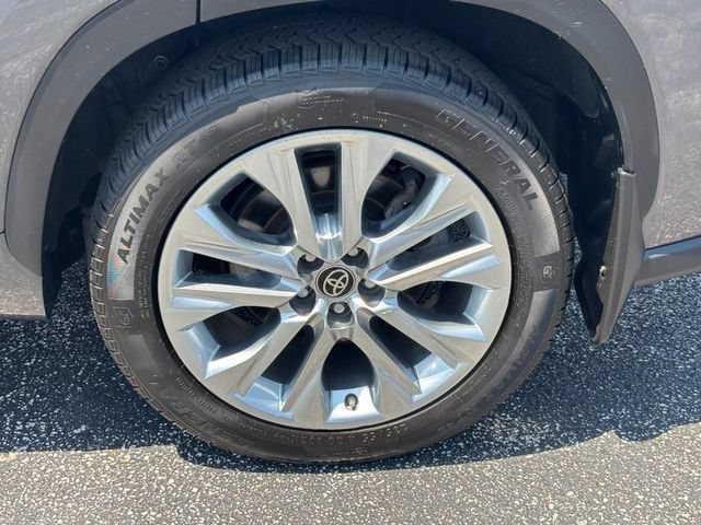 Used 2023 Gray Toyota Limited image 9