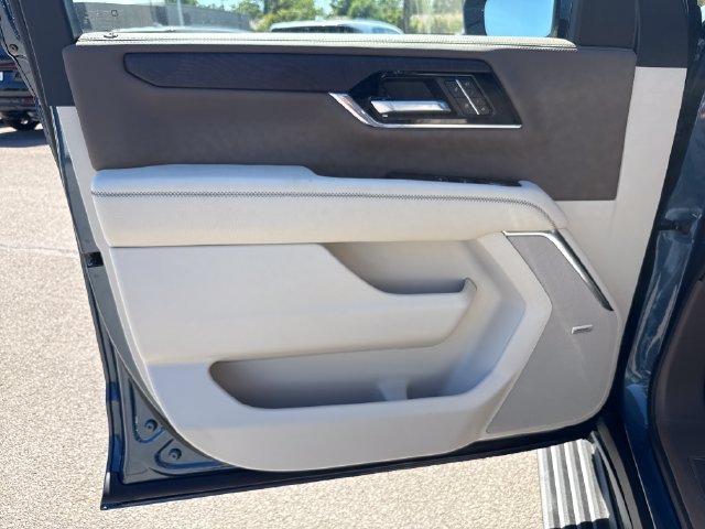 2026 GMC Yukon XL Denali - Photo 12