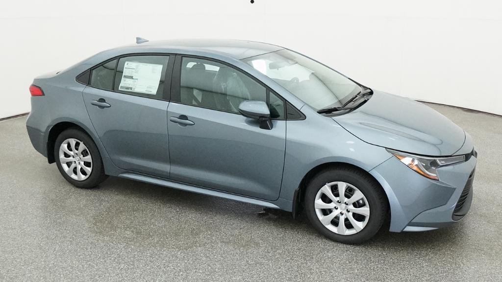 2026 Toyota Corolla LE - Image 5