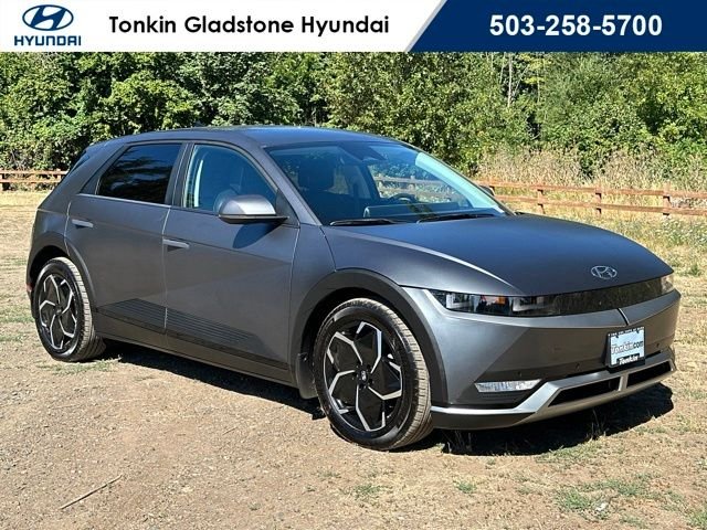 Used 2023 Shooting Star (Matte Gray) Hyundai SEL image 1