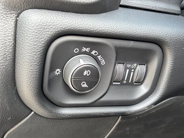 New 2026 White Ram Laramie image 23