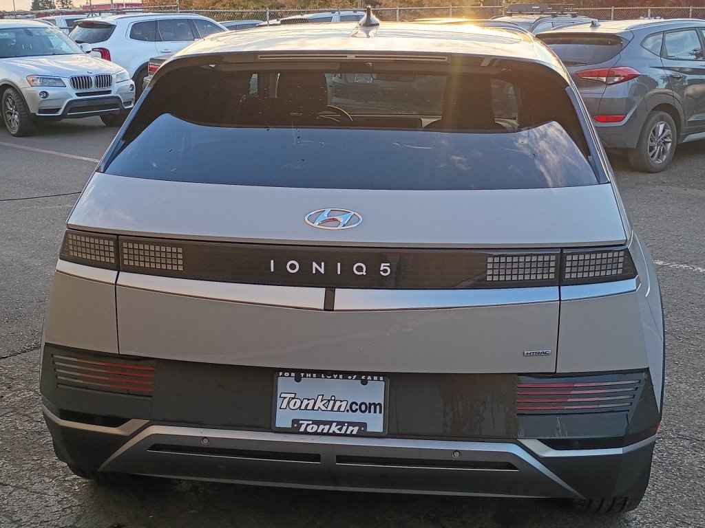 Certified Used 2023 Gray Hyundai SE image 6