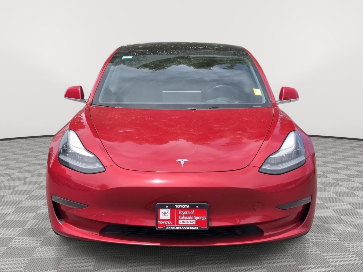 Used 2018  Tesla Long Range Battery image 2