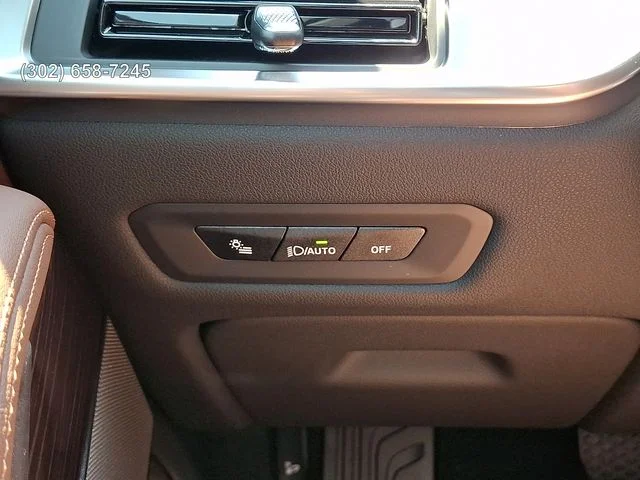 New 2026 Manhattan Green Metallic BMW xDrive40i image 19