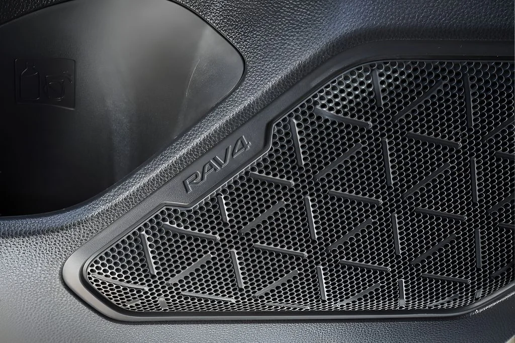 2021 Toyota RAV4 XSE - Photo 34