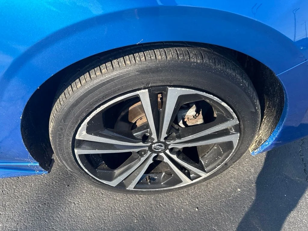 Used 2021 Blue Nissan SR image 24