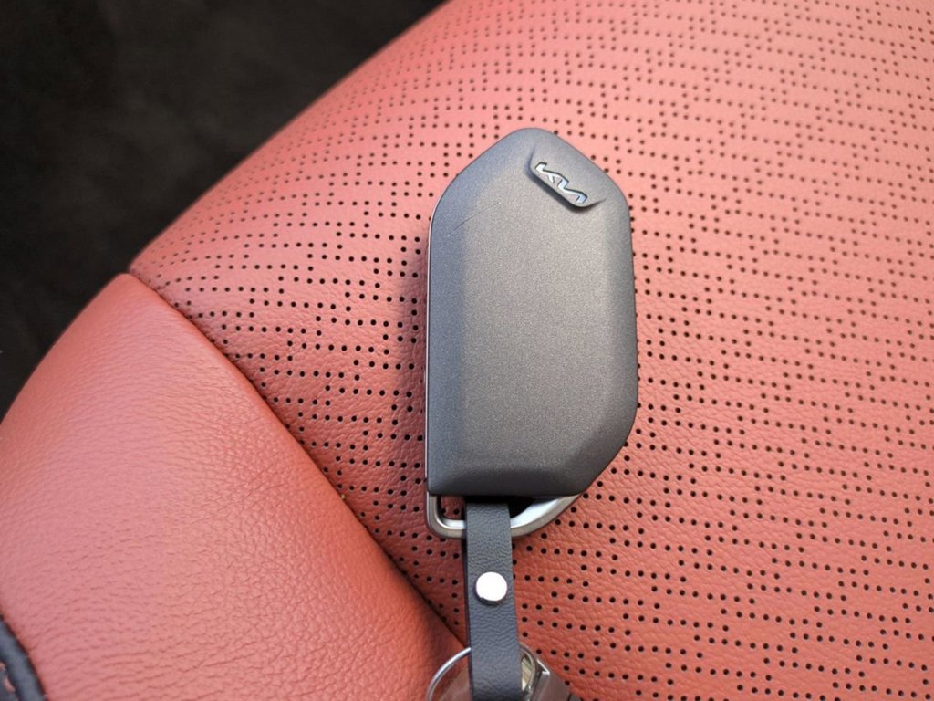2026 Kia Carnival SX Prestige - Photo 36