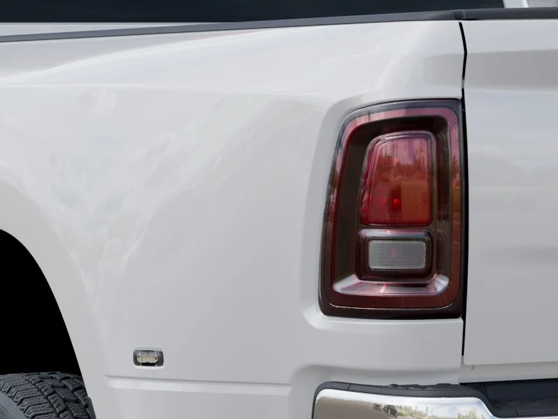 New 2026 Bright White Clear-Coat Exterior Paint RAM Tradesman image 5