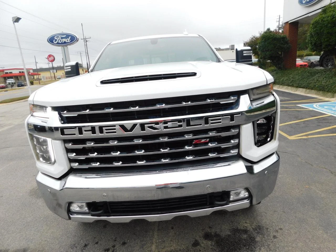 Used 2021 White Chevrolet 4WD CREW CAB 159 in LTZ image 3
