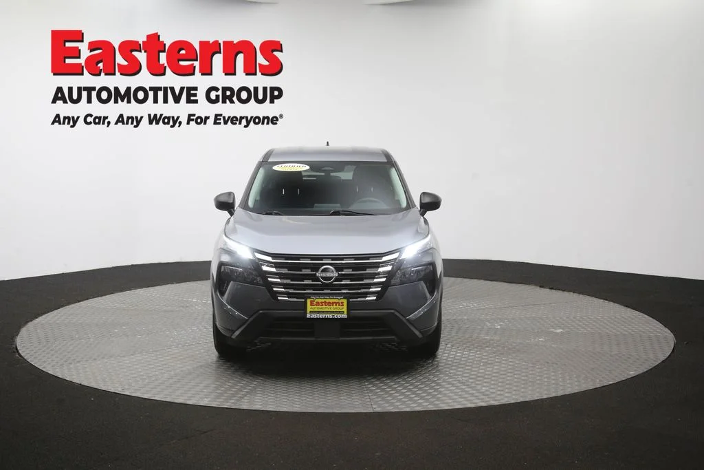 Used 2024 Gray Nissan S image 53