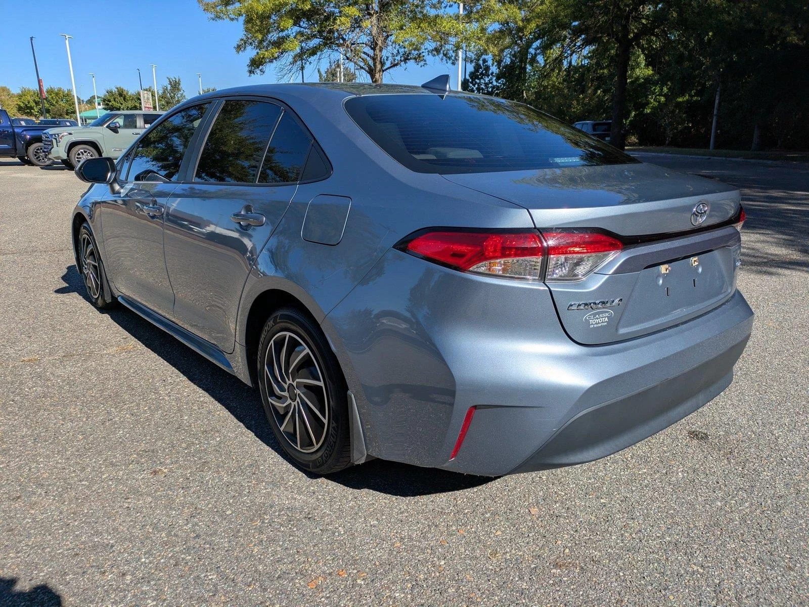 Used 2023 Celestite Toyota LE image 5