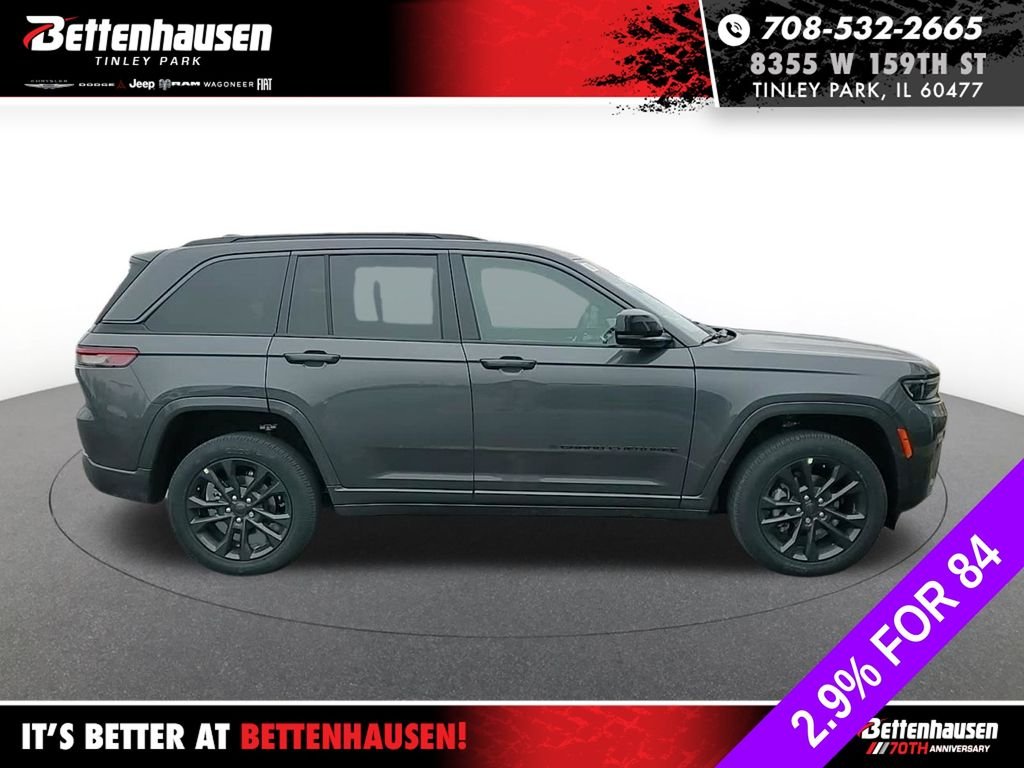 New 2026 Baltic Gray Metallic Clear-Coat Exterior Paint Jeep Limited Reserve image 4