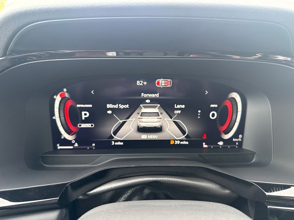 New 2026 Gray Nissan Platinum image 27