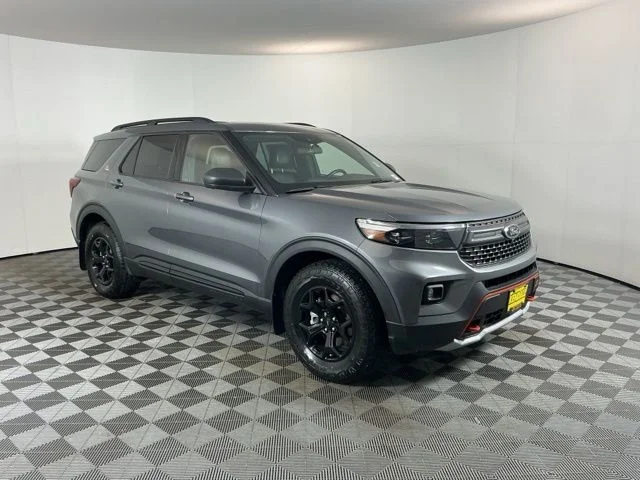 Used 2022  Ford Timberline image 3