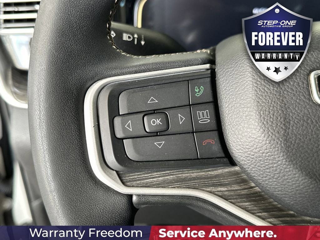 Used 2022 White Jeep Series II image 23