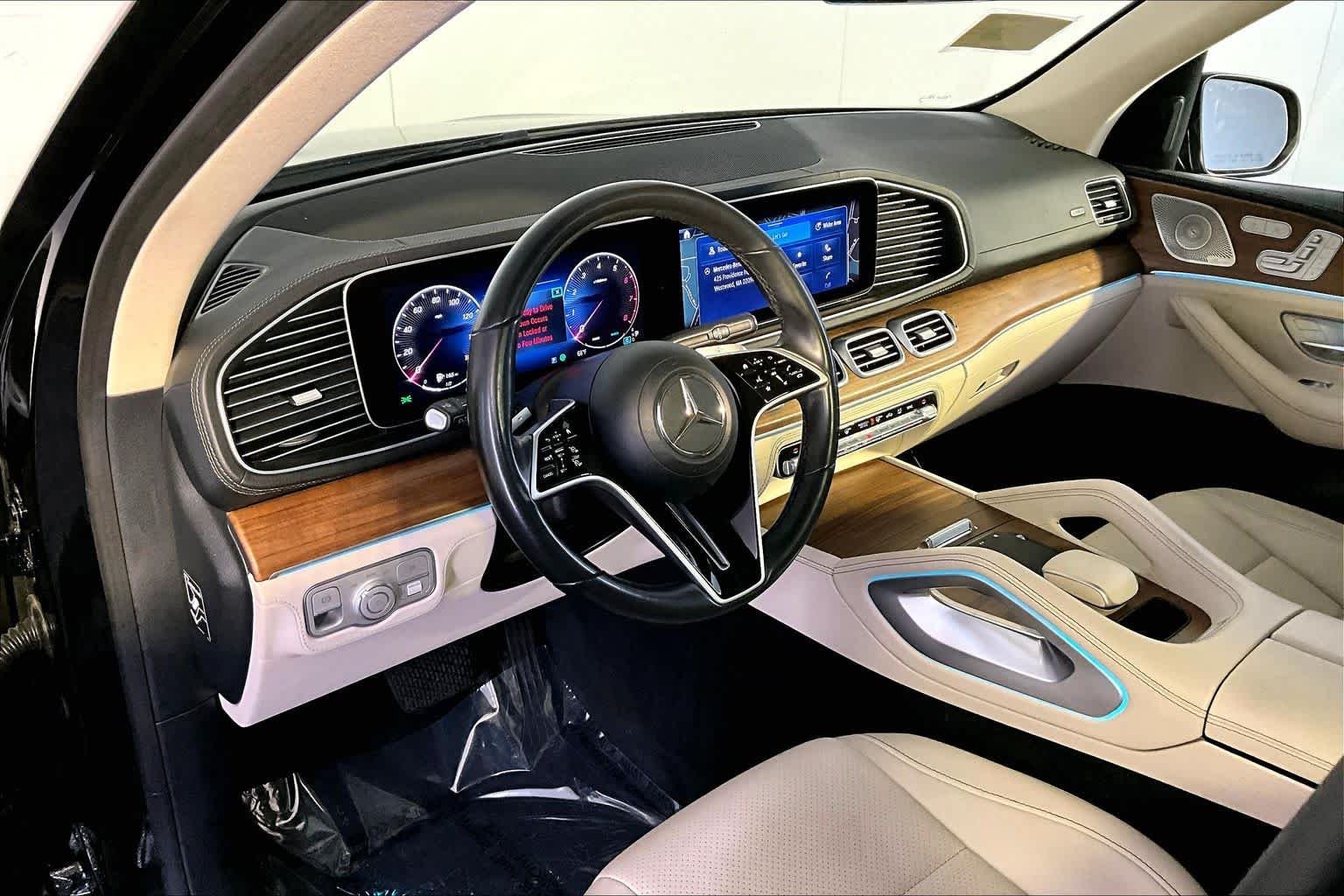 Used 2024 Black Mercedes-Benz GLE 450 image 18