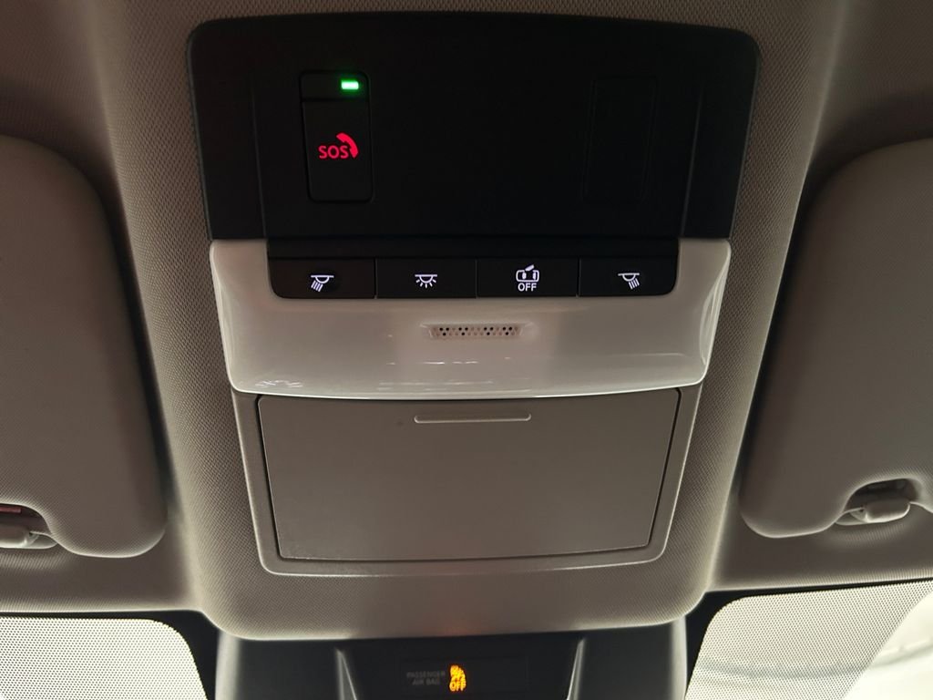 Used 2023 Silver Nissan SV image 29