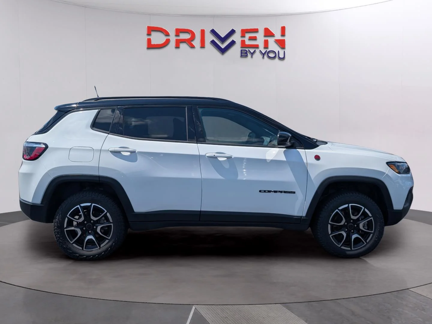Used 2025 Bright White Clearcoat Jeep Trailhawk image 6
