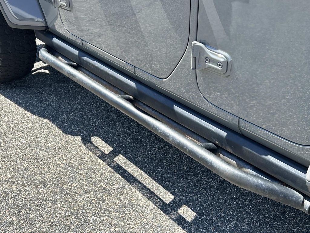 Used 2018 Gray Jeep Unlimited Rubicon image 13