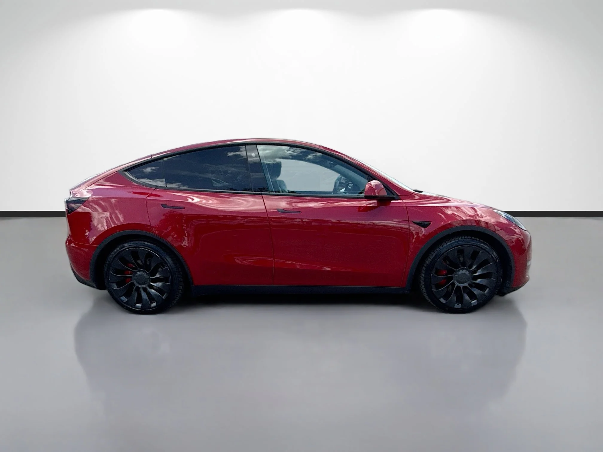Used 2022 Tesla Model Y Performance with VIN 7SAYGDEF5NF488747 for sale in Tampa, FL
