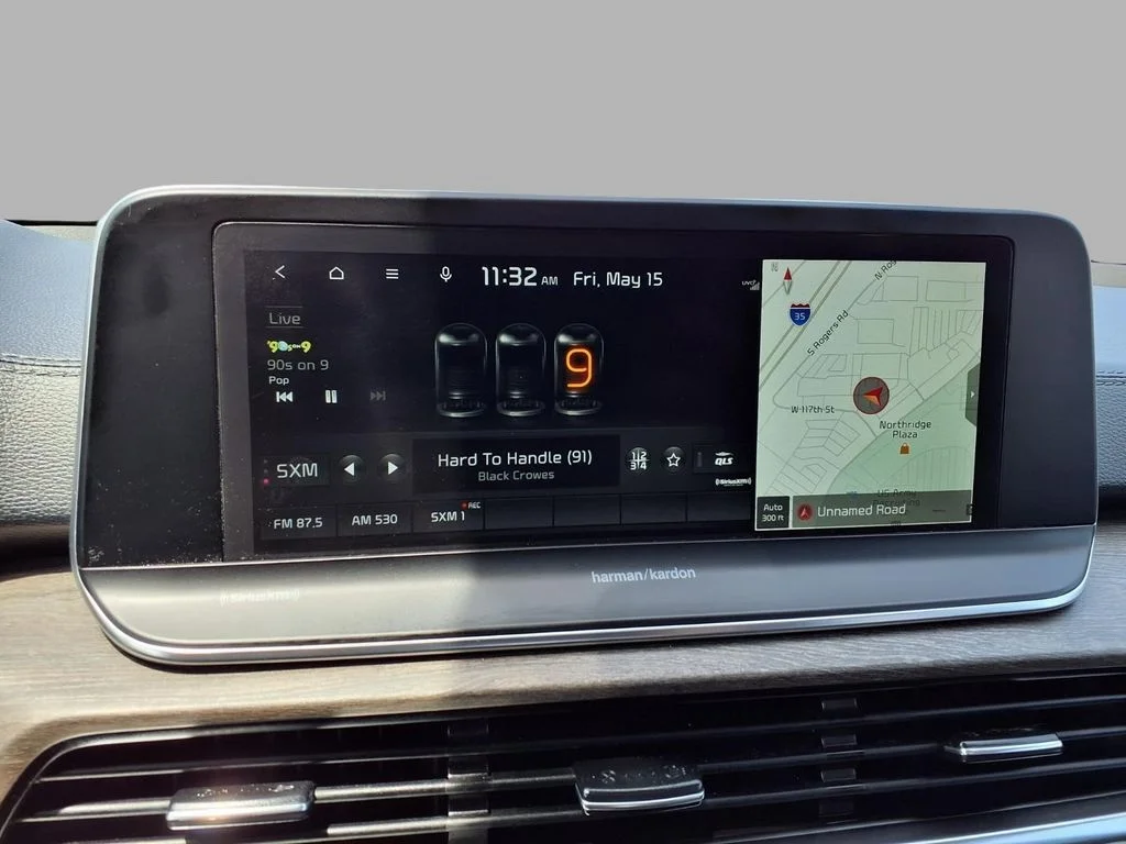 Used 2022 Gray Kia SX image 5