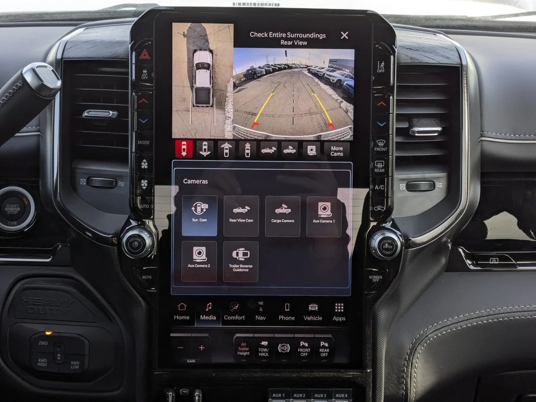 New 2026 White RAM Limited - - 4x4 - Cummins Diesel - Night Edition - Level 1 & Tow Grp & More! image 22