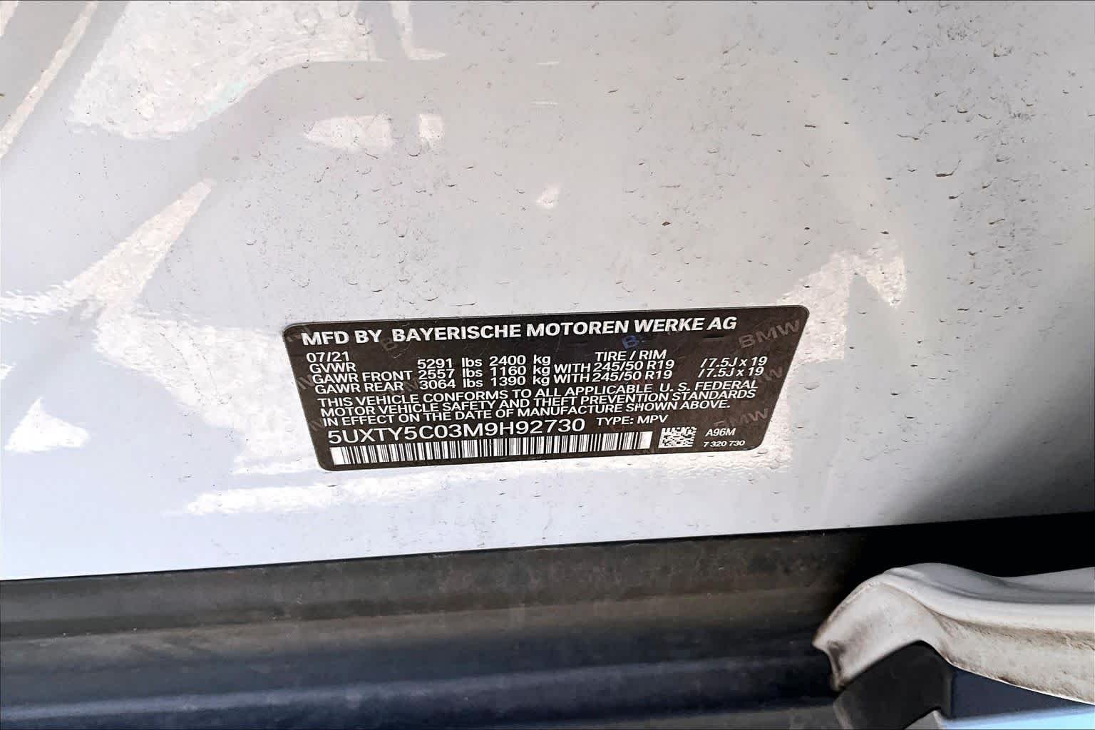 Used 2021 Mineral White Metallic BMW xDrive30i image 31