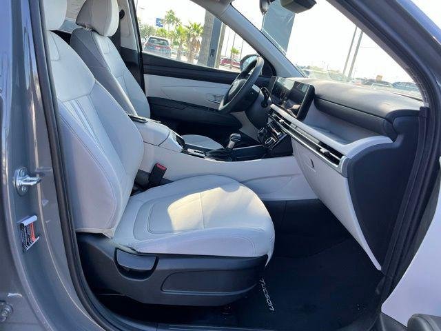 New 2026 Gray Hyundai SEL FWD image 21