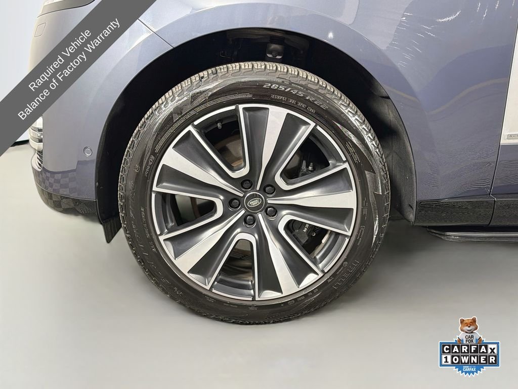 Used 2025 Varesine Blue Metallic Land Rover Autobiography image 34