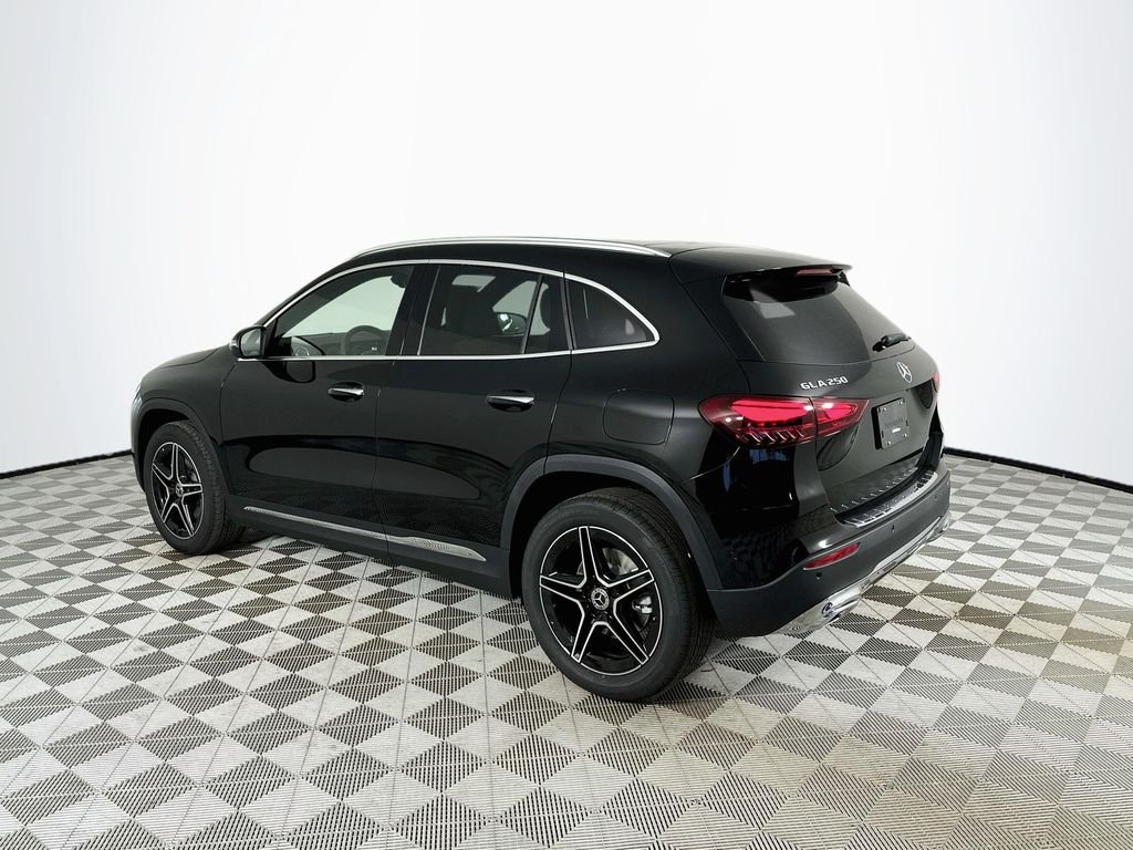New 2026 Night Black Mercedes-Benz GLA 250 image 5