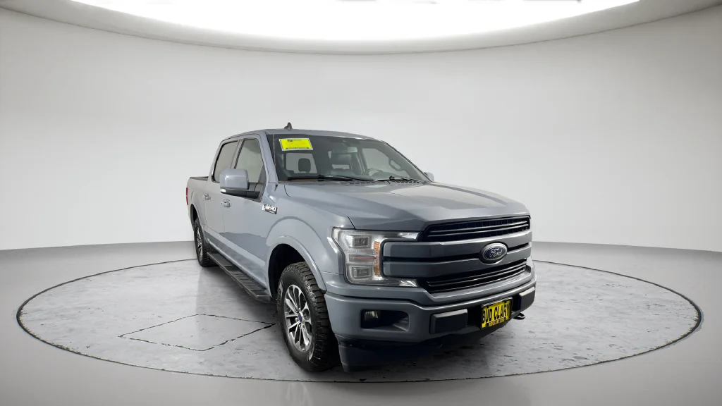 New 2026 White Ford XLT image 3
