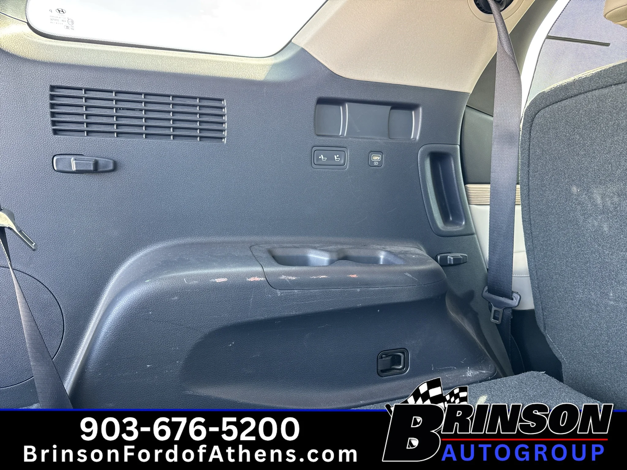 Used 2022 Abyss Black Pearl Hyundai SEL image 14