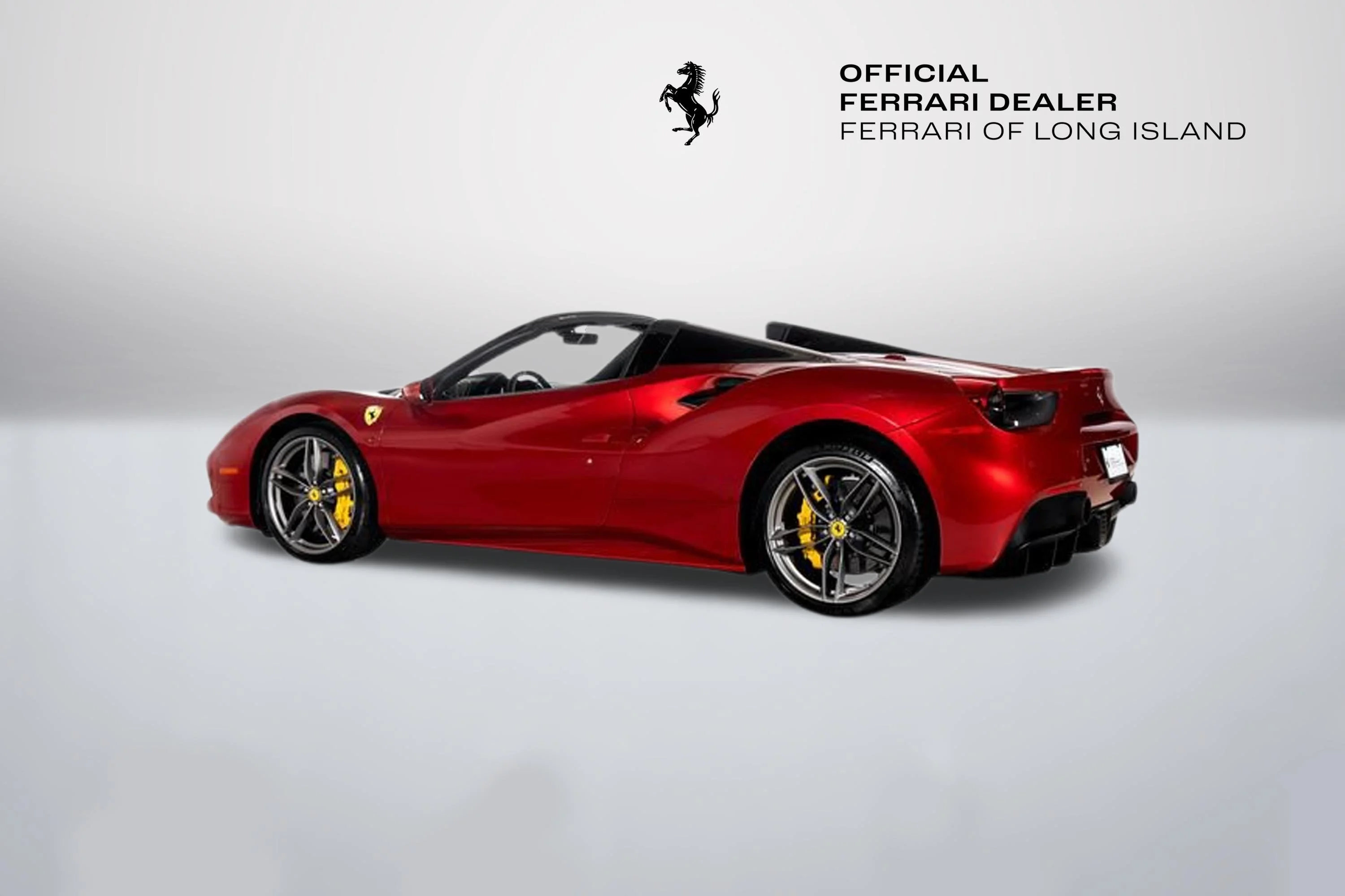 Certified Used 2018 Rosso Fiorano Ferrari  image 7