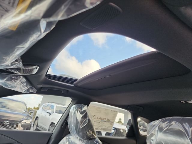 New 2026 Matador Red Mica Lexus PREMIUM PLUS image 22