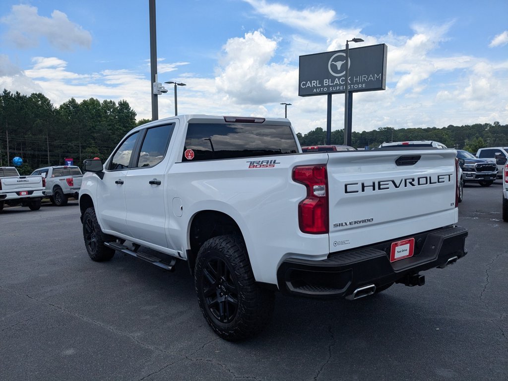 Used 2021 Summit White Chevrolet LT Trail Boss image 7