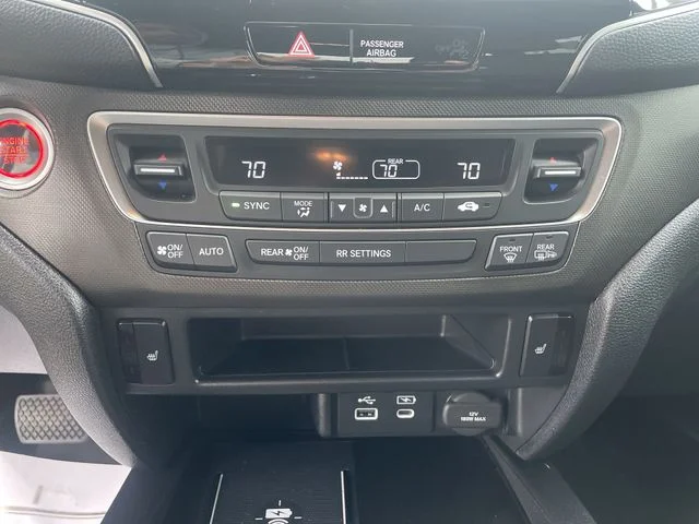 2025 Honda Passport TrailSport - Photo 25