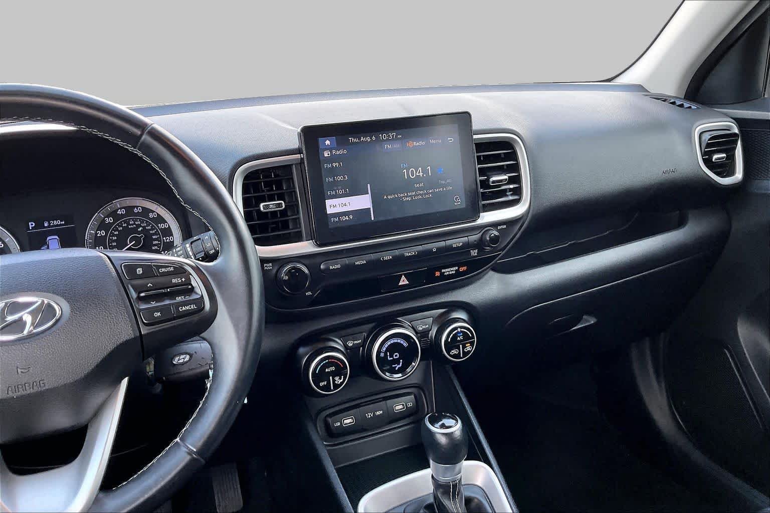Pre-Owned 2022 Hyundai Venue SEL