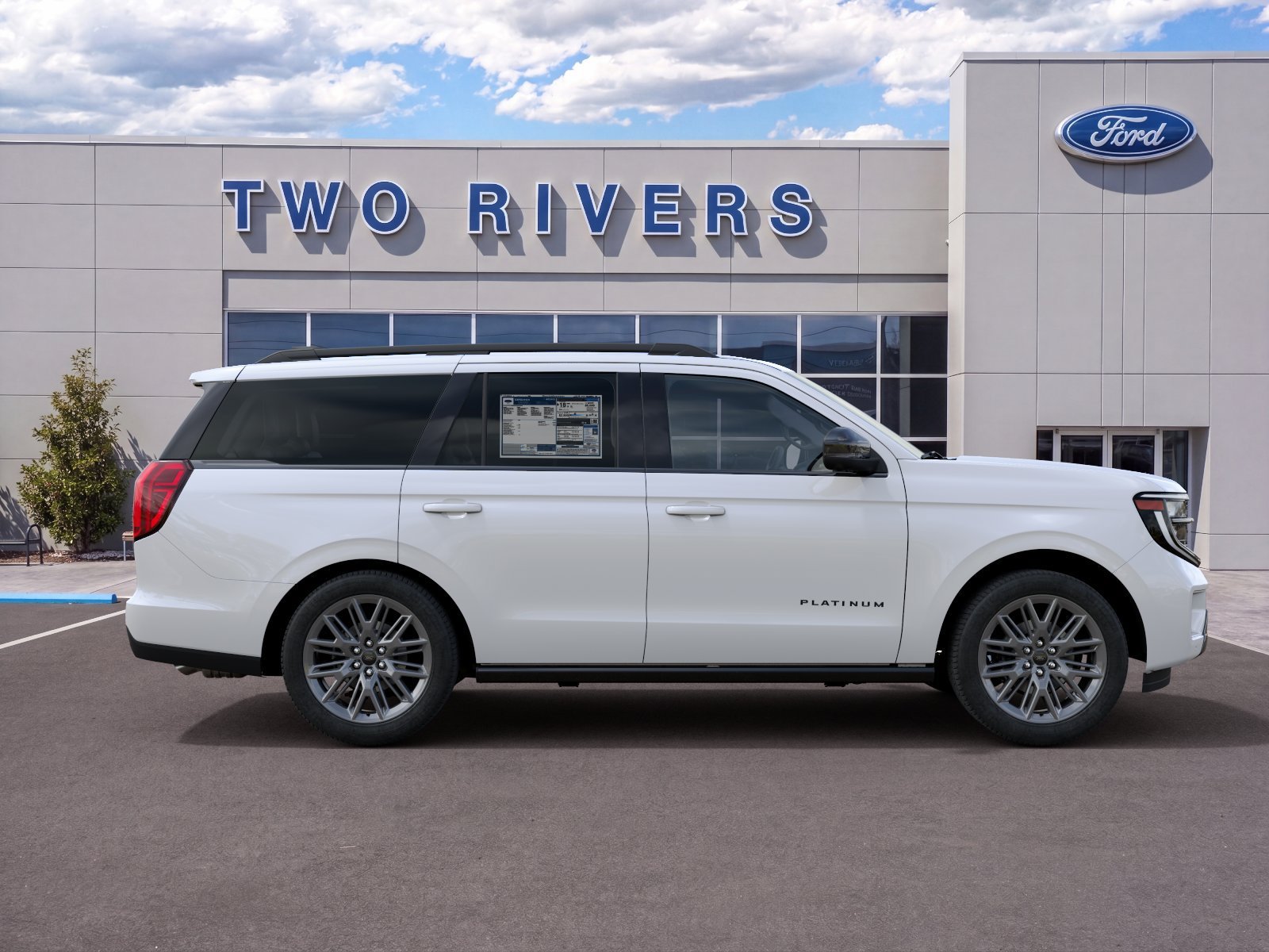 New 2027 Star White Metallic Tri-Coat Ford Platinum image 5