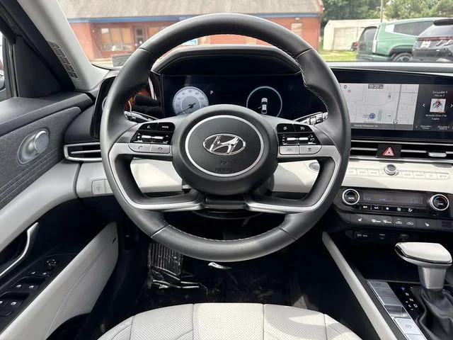 Used 2023 Gray Hyundai Limited image 15