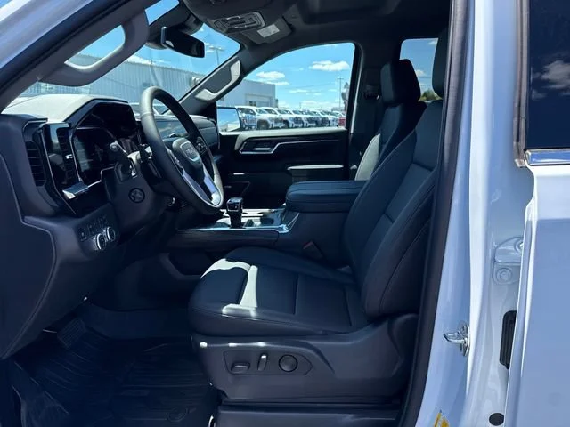 New 2026 Glacier White Tricoat GMC SLT image 11
