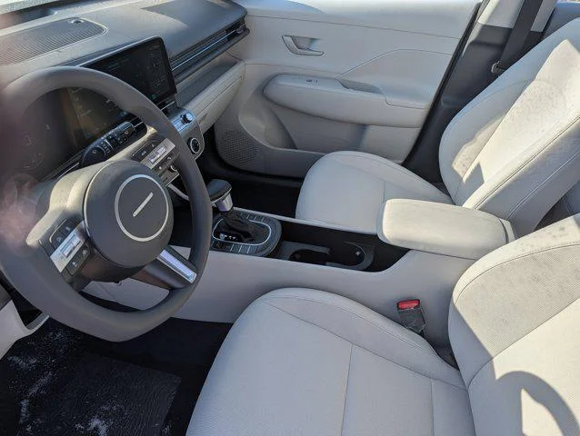 New 2026 Atlas White Hyundai SE AWD image 8