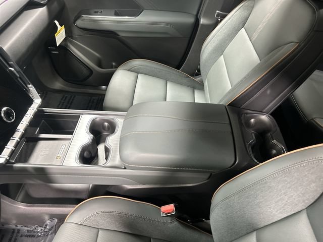 2026 GMC Acadia AT4 - Photo 20