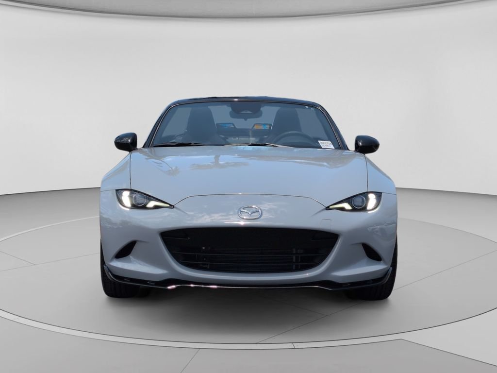 New 2026 Aero Gray Metallic Mazda Club image 3