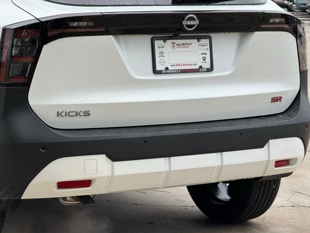New 2026 White Nissan SR image 8